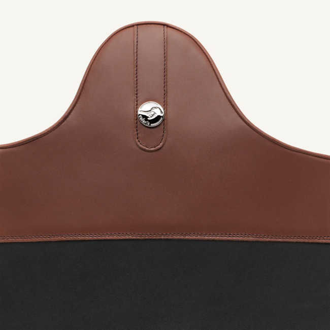 Country Classic Logo Tab